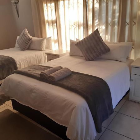 Lullaby Pearl Luxury Bed & Breakfast Тзанеен Екстериор снимка